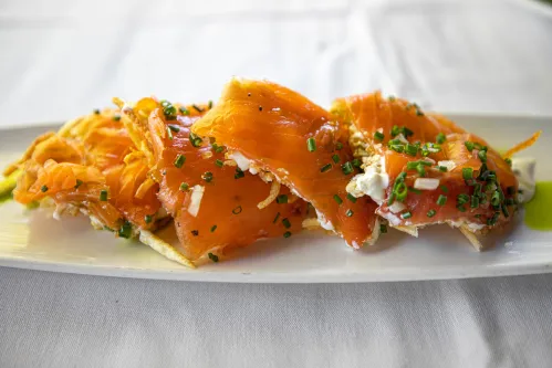 Canoe signature dishes House Smoked Salmon
Georgia Pecan Sticky Buns
Slow Roasted Georgia Rabbit
